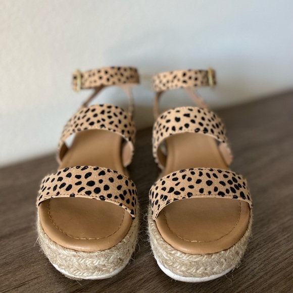 Espadrille Sandals - Picture 4 of 5